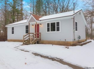 190 Hetcheltown Rd, Schenectady, NY 12302