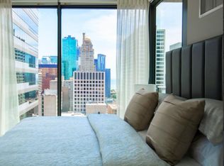 609 N State St, Chicago, IL 60654