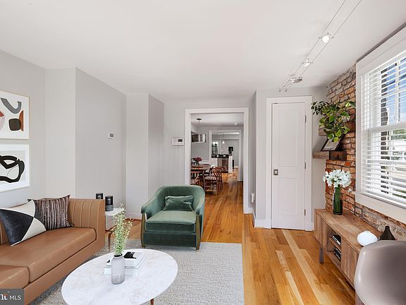 4th image of 601 S Saint Asaph St