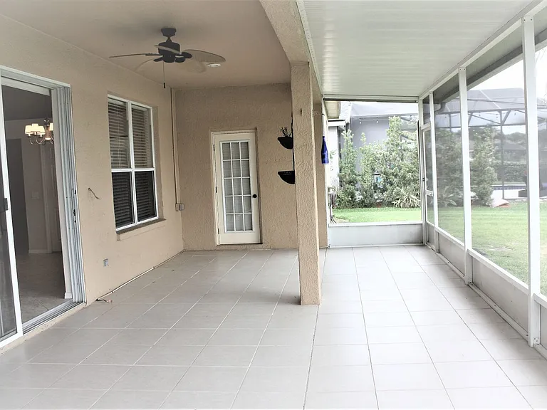 7209 Colonial Lake Dr — Photo 39