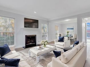 82 Mount Vernon Cir, Sandy Springs, GA 30338