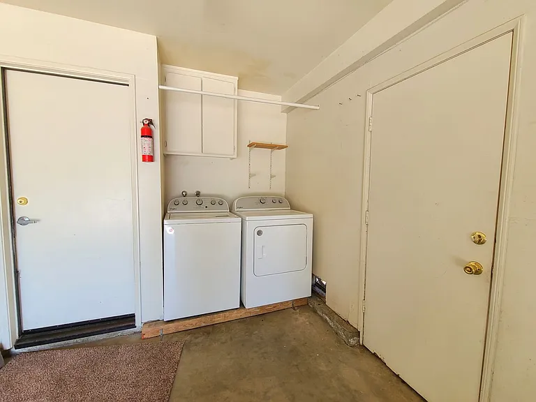 11768 Avalon Ave — Photo 21