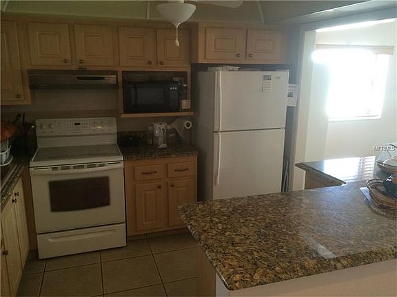 4th image of 1270 Gulf Blvd APT 1001