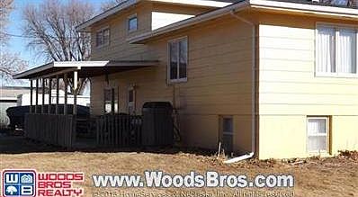 2nd image of 270 S Poplar St