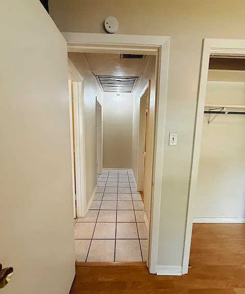 2705 Sherwood Ln — Photo 10