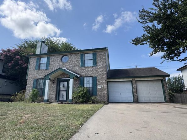 2902 Bluejay Dr