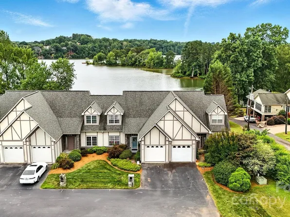 103 Heron Cove Loop, Hickory, NC 28601