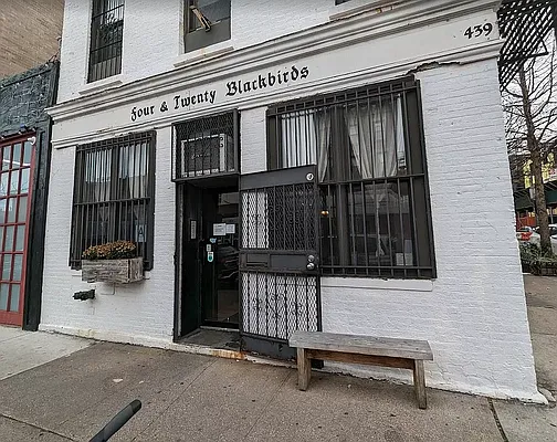 Rented by Pear NYC LLC | media 15