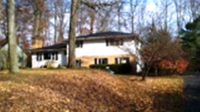 1st image of 465 Laughbaum Dr