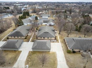 924 E Summit Ave APT 304, Fergus Falls, MN 56537