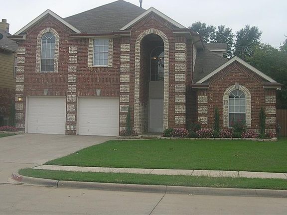 3rd image of 527 Delores Dr