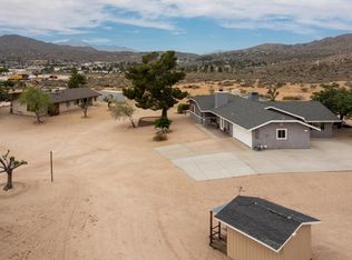 6910 Wamego Trl, Yucca Valley, CA 92284