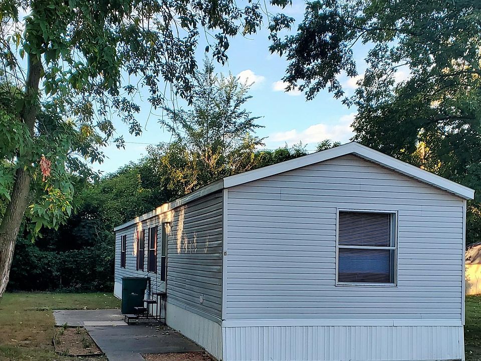 1st image of 7 Circle Creek Ln