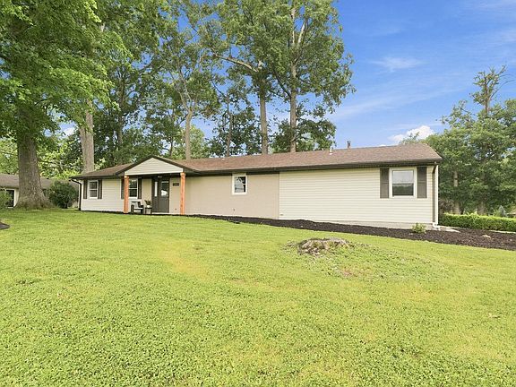 3rd image of 4730 Trierwood Park Dr