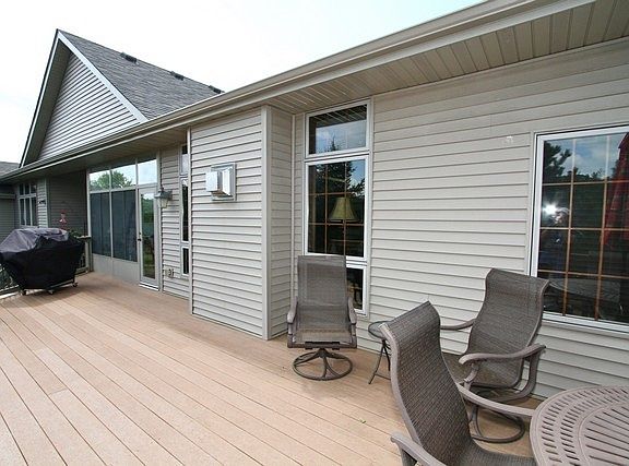 3rd image of 11401 Lindbergh Ln