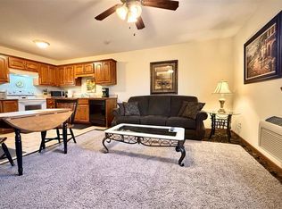 2222 E 8th St APT I, Joplin, MO 64801