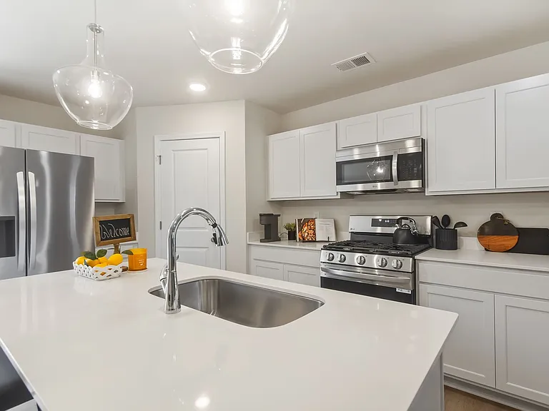 102 Wyndham Way — Photo 10