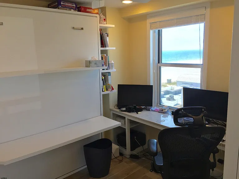 9400 Atlantic Ave #818 — Photo 6