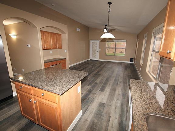 5th image of 3614 E Potter Dr