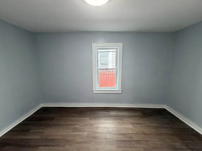 6 Evans St #1 — Photo 9