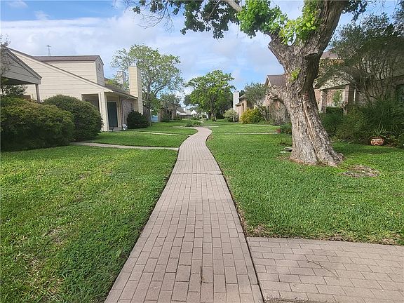 3rd image of 3025 Quail Springs Rd