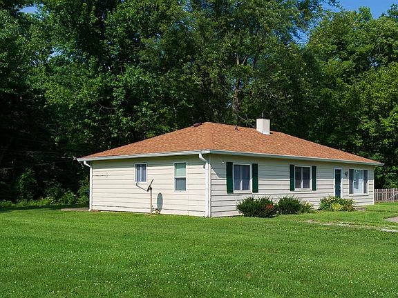 3rd image of 4309 Standish Dr