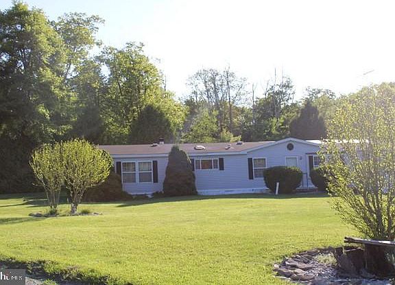 2nd image of 2827 Shippensburg Rd