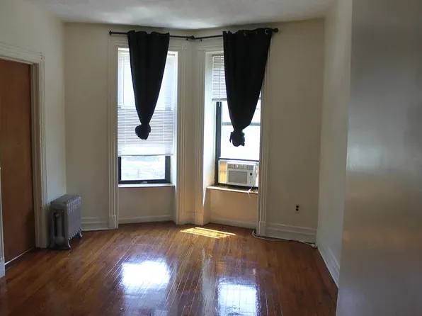 443 Monroe Street image 1 of 4