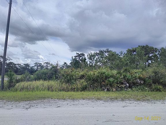 3rd image of Coral Gables Dr