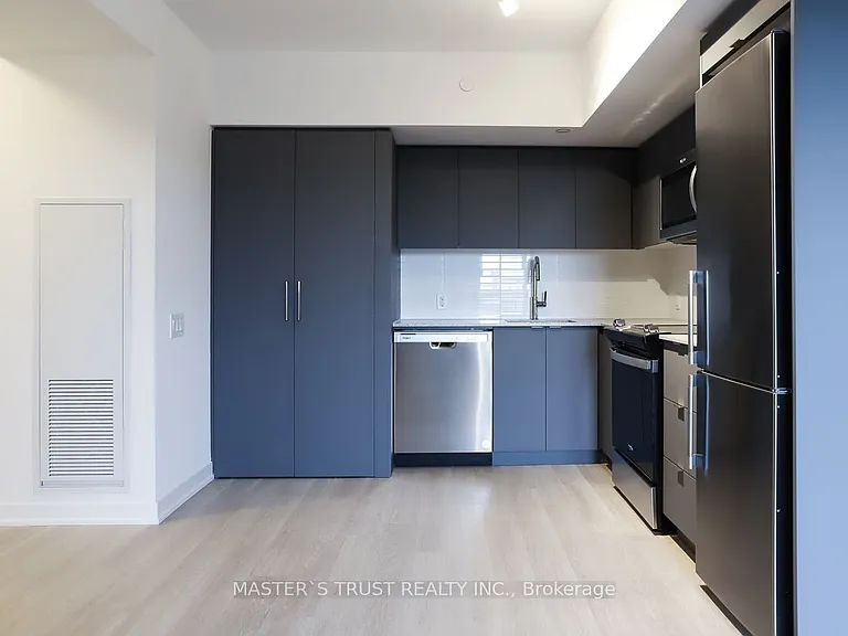 500 Wilson Ave #629 — Photo 8