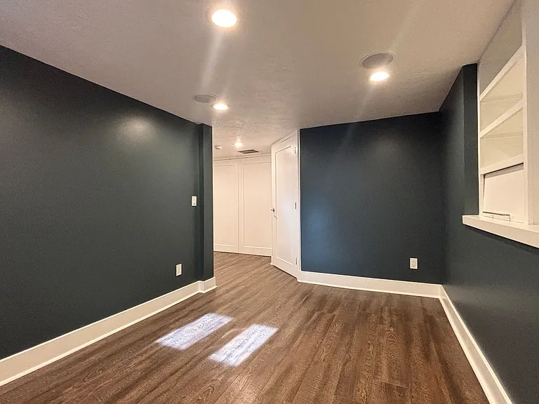 953 E Lowell Ave — Photo 39