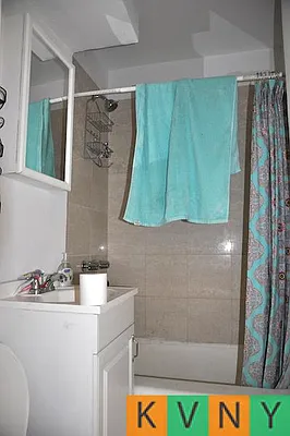 Rented by KVNY Soho | media 12