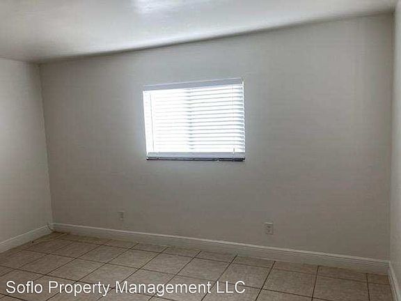 2nd image of 3009 N Andrews Ave APT 7