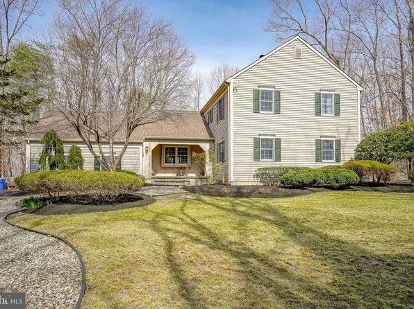 126 Wharton Ct, Shamong, NJ 08088