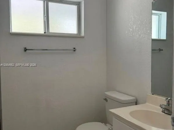 4271 NW 5th St, Fort Lauderdale, FL