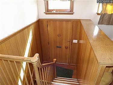 5th image of 369 Eastlawn St