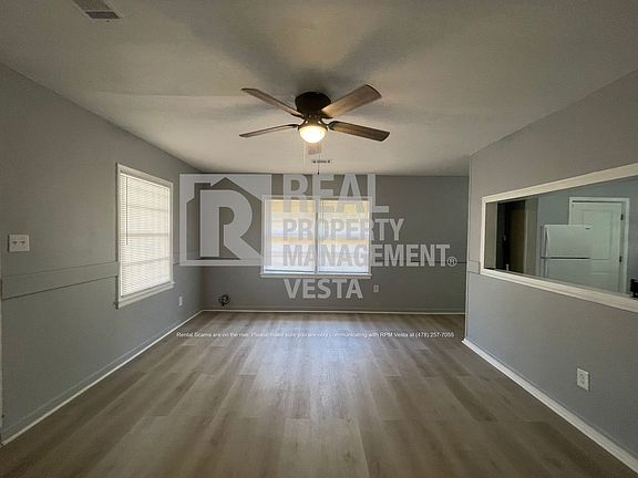2nd image of 1250 Winton Ave
