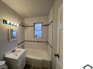 166 Chancellor Ave APT 6, Newark, NJ 07112