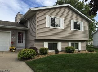 363 Arglen Dr, Owatonna, MN 55060