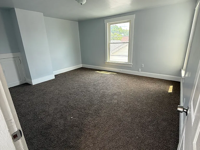 1126 Harmon Ave — Photo 7