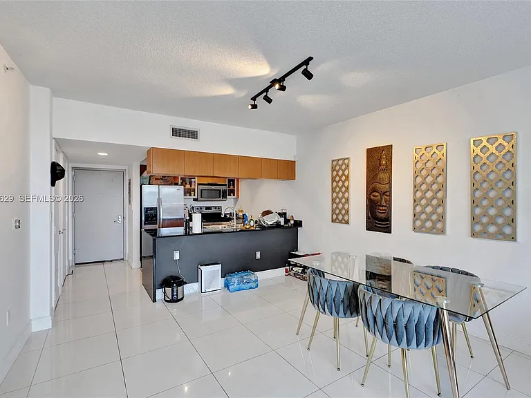 1750 N Bayshore Dr #2510 — Photo 11