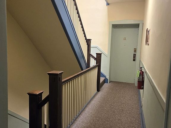 2nd image of 5551 S Kimbark Ave APT 8