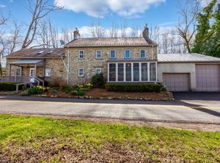 45 Old River Rd, Milford, NJ 08848