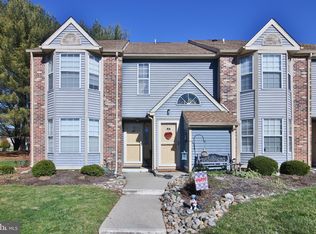 31 Tilia Ct, Hamilton, NJ 08690