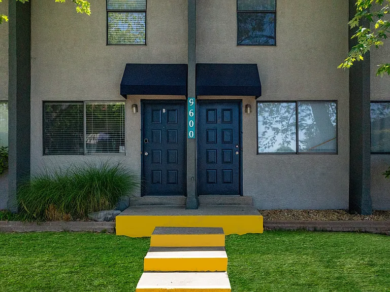 Spain Townhomes Exterior