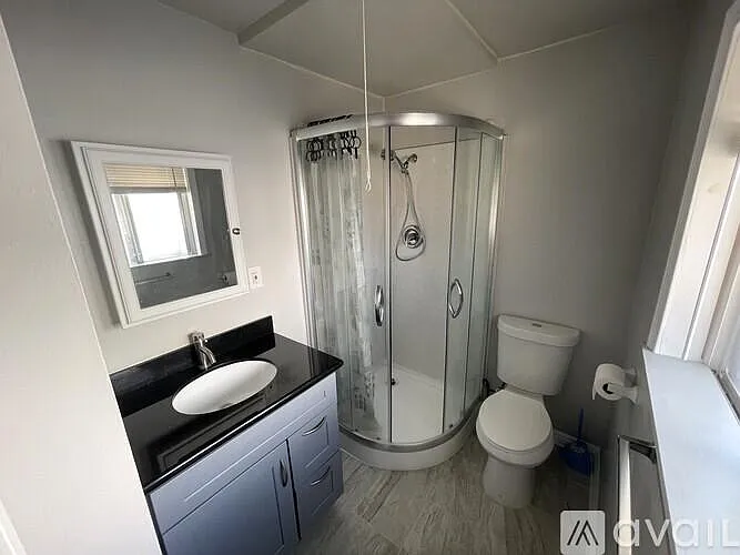 Studio, 250 sqft, $1,600 — Photo 2