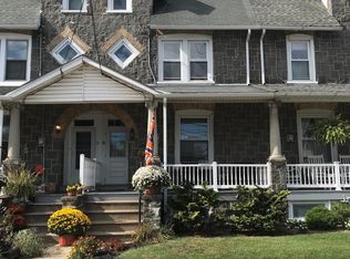 19 W Broad St, Trumbauersville, PA 18970