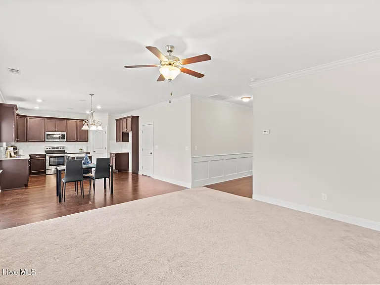 208 Torrey Pine Trl — Photo 13