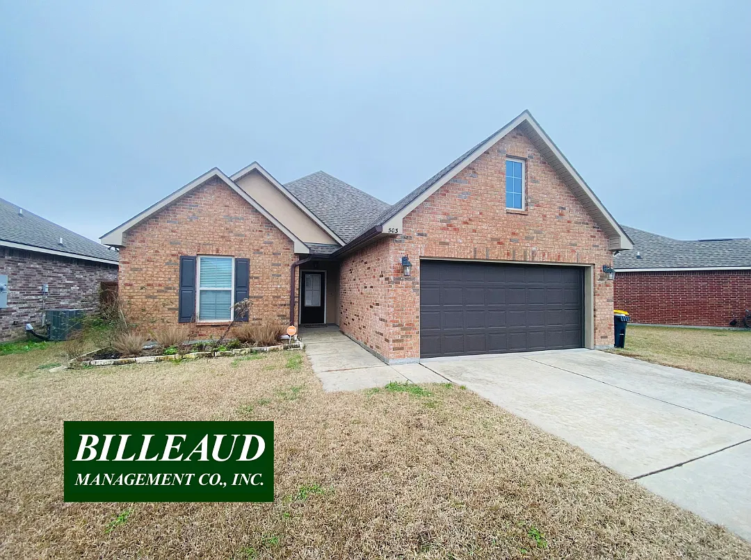3 bed, 1657 sqft, $1,800 — Photo 1