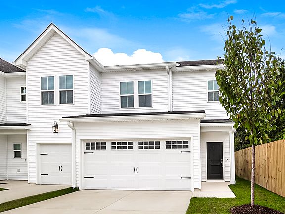 3rd image of 1004 Wildflower Dr #29ad302f2